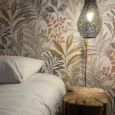 Holiday home Maison De Charme Renovee