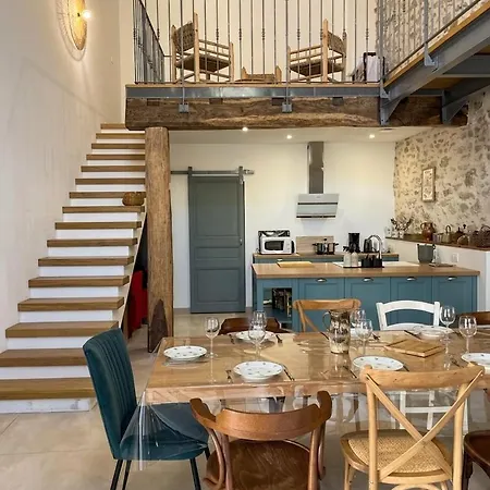 Holiday home Maison De Charme Renovee Saint-Malo-du-Bois